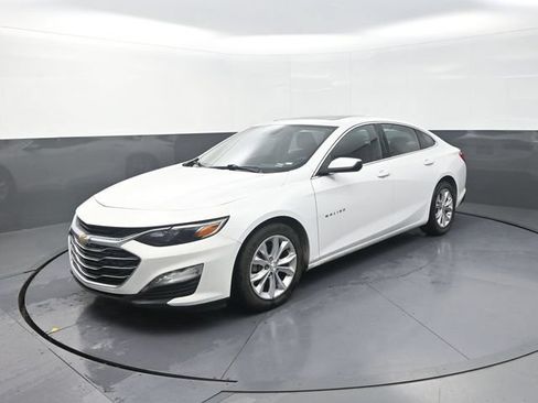 Used 2024 Chevrolet Malibu LT FWD image 3