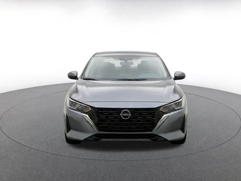 Used 2025 Nissan Sentra SV FWD image 3