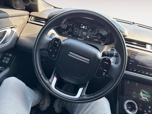 Used 2020 Land Rover Range Rover Velar R-Dynamic S image 12