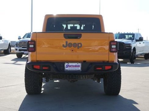 Used 2021 Jeep Gladiator Mojave AWD/4WD image 8