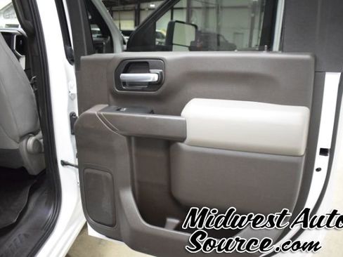 Used 2023 Chevrolet Silverado 2500 LT image 21