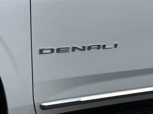 New 2026 GMC Yukon Denali w/ LPO, Floor Liner Package AWD/4WD image 14