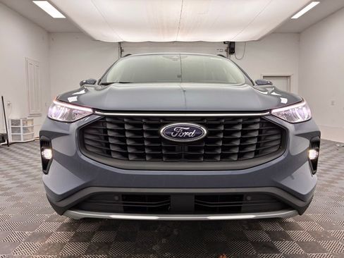 New 2026 Ford Escape SE image 15