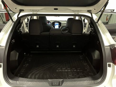 Used 2024 Subaru Crosstrek 2.0i Premium image 41