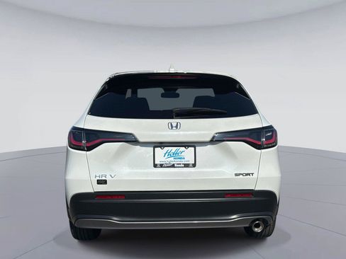 Certified 2024 Honda HR-V Sport image 5
