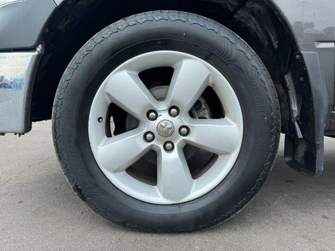 Used 2014 RAM 1500 ST w/ SXT Appearance Group AWD/4WD image 13