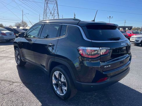 Used 2018 Jeep Compass Limited w/ Navigation Group image 3