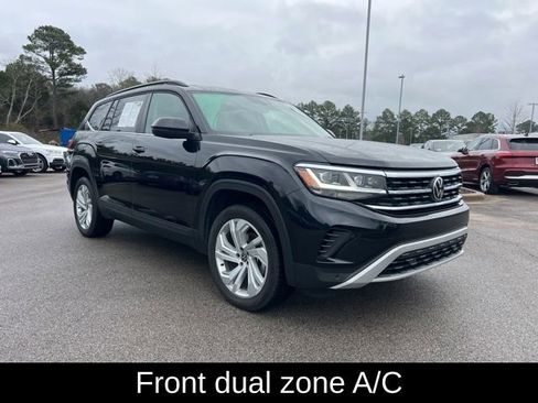 Used 2023 Volkswagen Atlas SE image 3