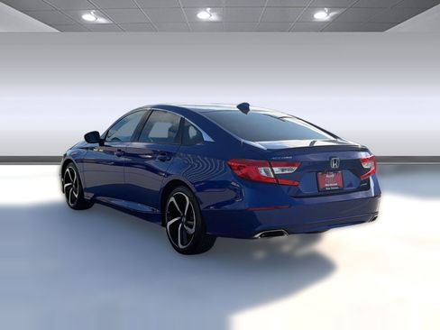 Used 2020 Honda Accord Sport image 3