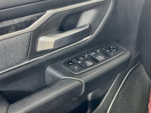 Used 2021 RAM 1500 Big Horn AWD/4WD image 17