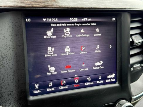 Used 2019 RAM 1500 Laramie AWD/4WD image 27