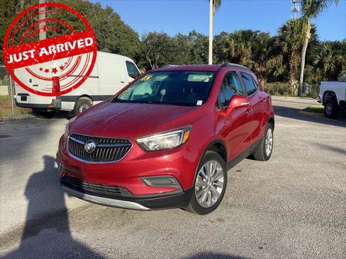 Used 2018 Buick Encore Preferred image 2