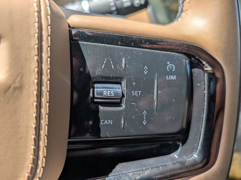 Used 2023 Land Rover Range Rover Sport SE Dynamic AWD/4WD image 29