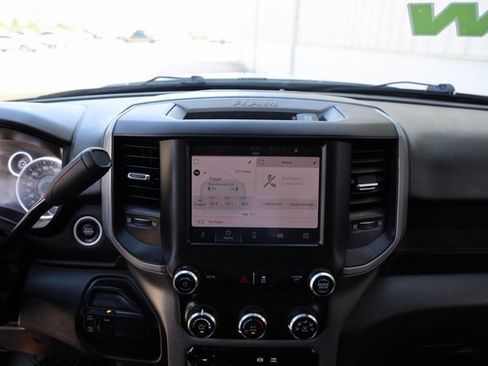 Used 2024 RAM 3500 Tradesman w/ Chrome Appearance Group image 17