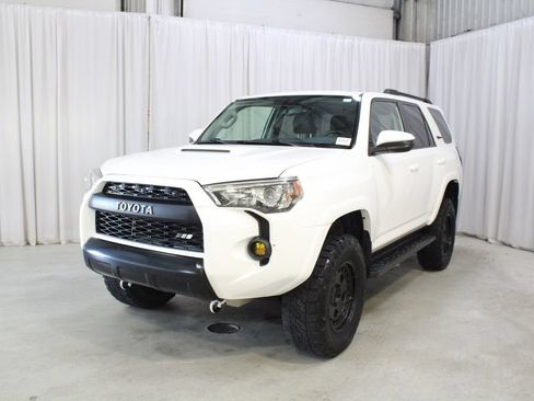 Used 2015 Toyota 4Runner TRD Pro AWD/4WD image 34