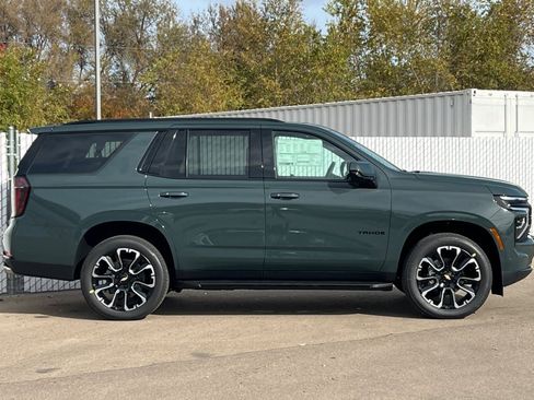 Used 2026 Chevrolet Tahoe RST w/ Sun And Tow Package image 3