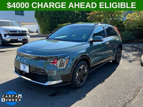 Used 2024 Kia Niro Wind w/ Wind Preserve Package FWD image 3