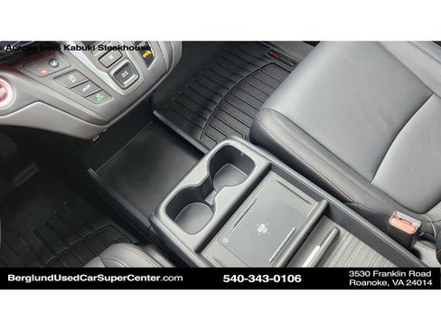 Used 2025 Honda Odyssey Sport-L image 27