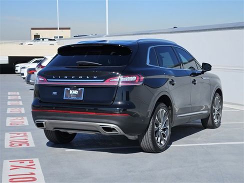 Certified 2023 Lincoln Nautilus Reserve w/ Equipment Group 201A image 7