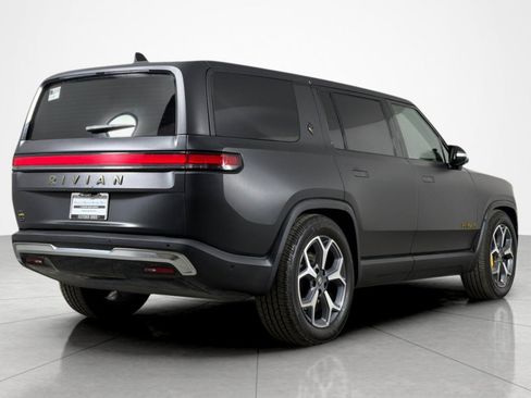 Used 2023 Rivian R1S Adventure AWD/4WD image 5