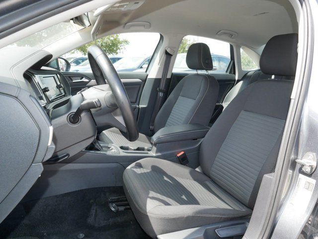 Certified 2024 Volkswagen Jetta S FWD image 15