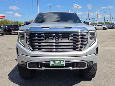 Used 2022 GMC Sierra 1500 Denali w/ Denali Reserve Package AWD/4WD image 20