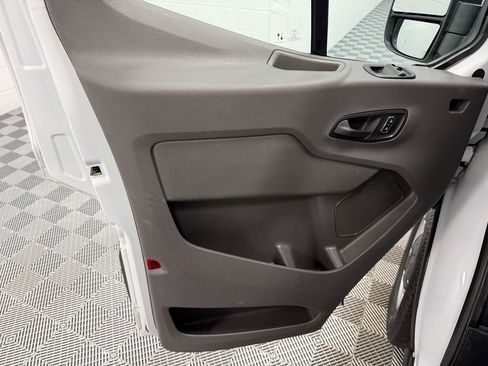 Used 2023 Ford Transit 150 Medium Roof image 8