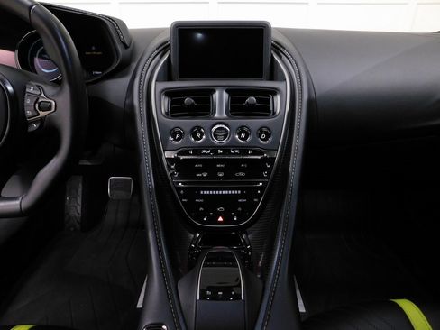 Used 2020 Aston Martin DB11 AMR image 58
