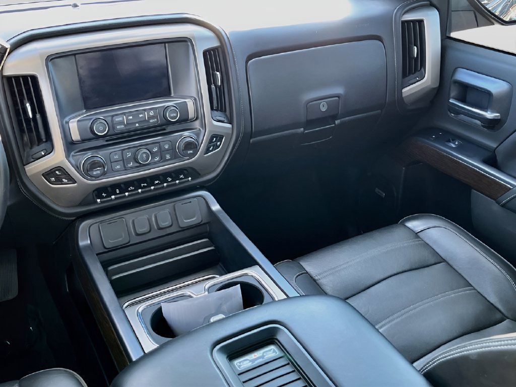 Used 2018 GMC Sierra 1500 Denali w/ Denali Ultimate Package AWD/4WD image 25