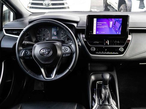 Used 2025 Toyota Corolla SE image 20