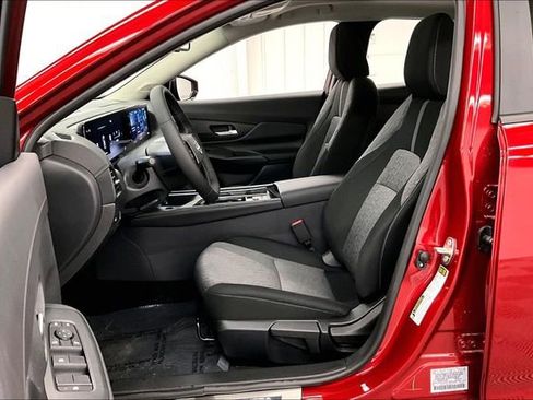 New 2026 Nissan Sentra SV w/ SV Convenience Package FWD image 10