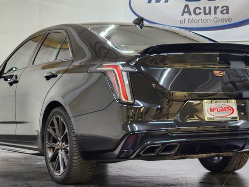Used 2020 Cadillac CT4 V w/ Climate Package image 9
