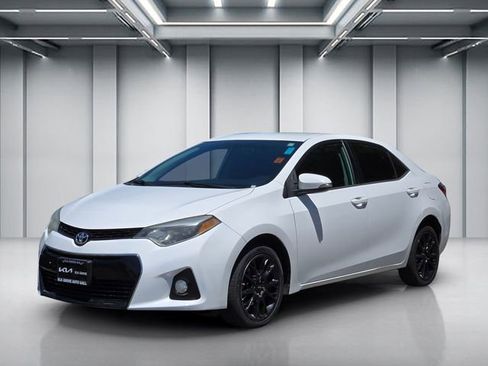 Used 2016 Toyota Corolla S Special Edition FWD image 8