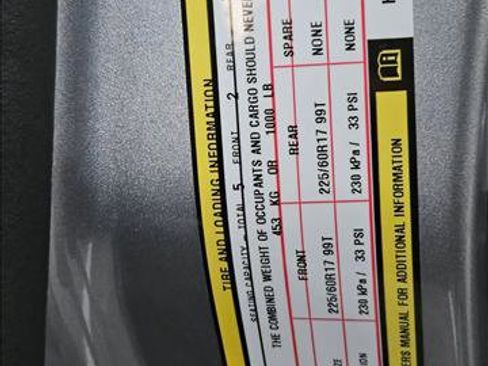 Used 2017 Jeep Cherokee Latitude w/ Safety/Convenience Group image 21