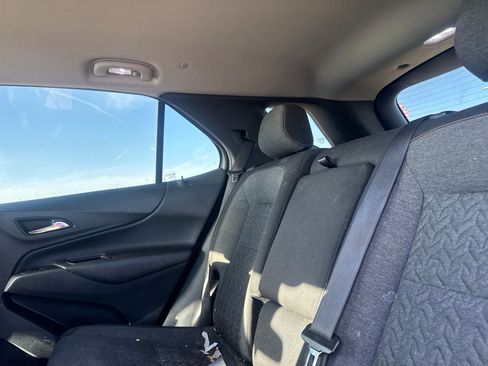 Used 2023 Chevrolet Equinox LT FWD image 32