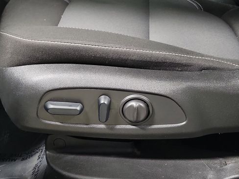 Used 2024 Chevrolet Blazer LT image 22