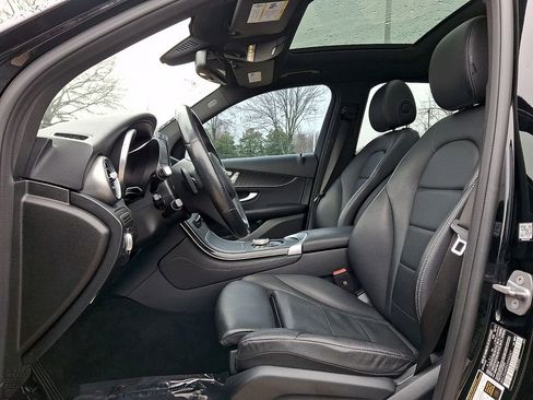 Used 2018 Mercedes-Benz GLC 300 GLC 300 image 13