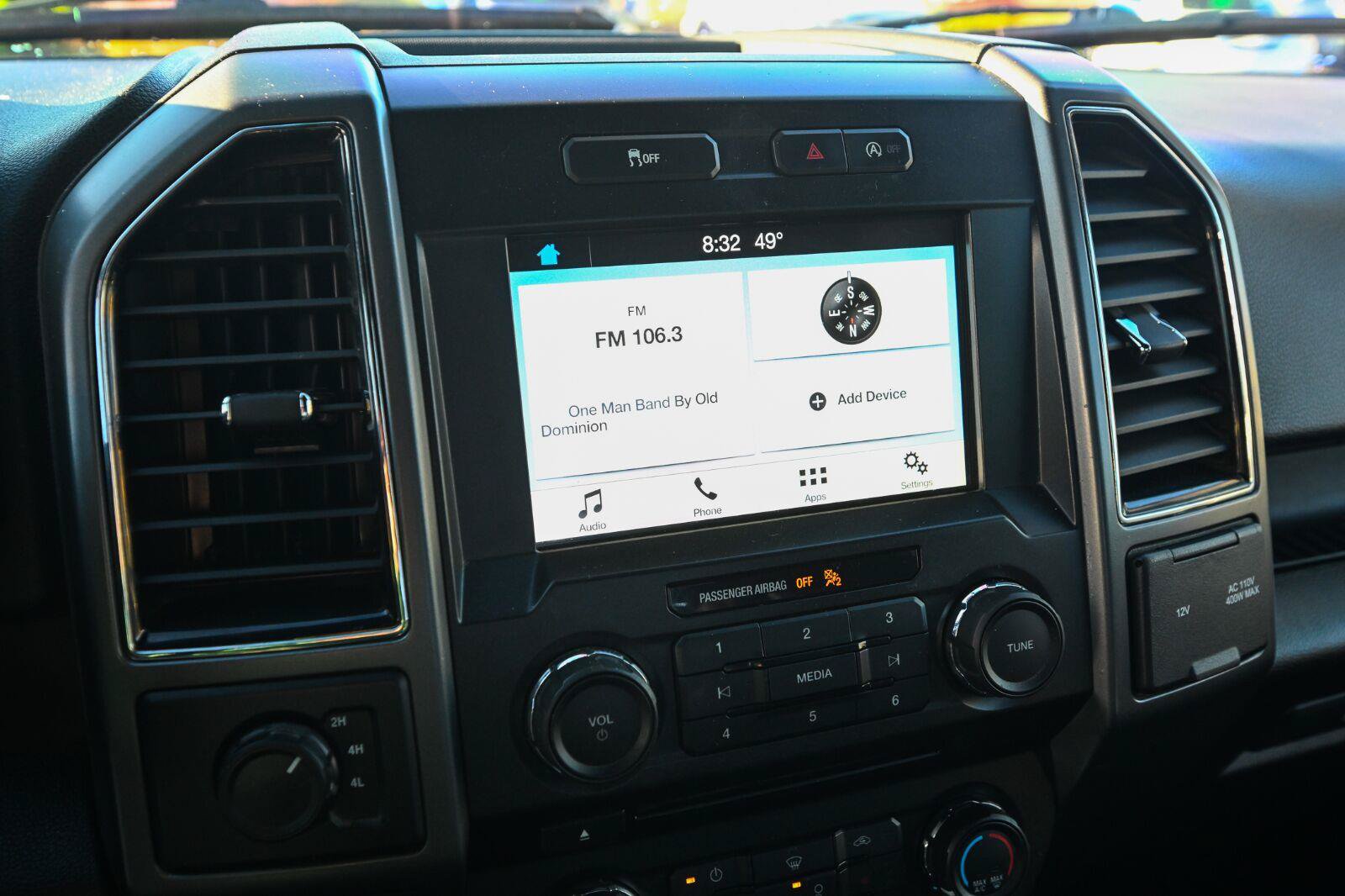Used 2018 Ford F150 XLT w/ Equipment Group 302A Luxury AWD/4WD image 38