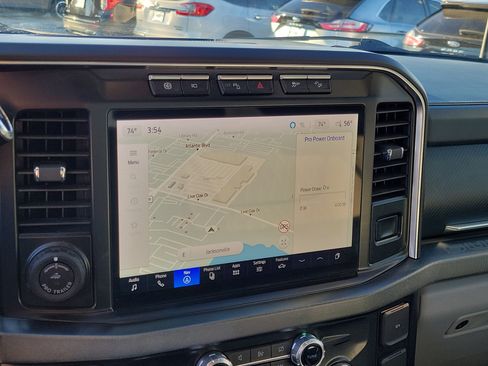 Certified 2024 Ford F250 Limited w/ FX4 Off-Road Package image 16