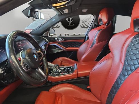 Used 2020 BMW X6 M Competition w/ Executive Package image 9