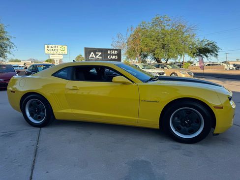 Used 2013 Chevrolet Camaro LS RWD image 5