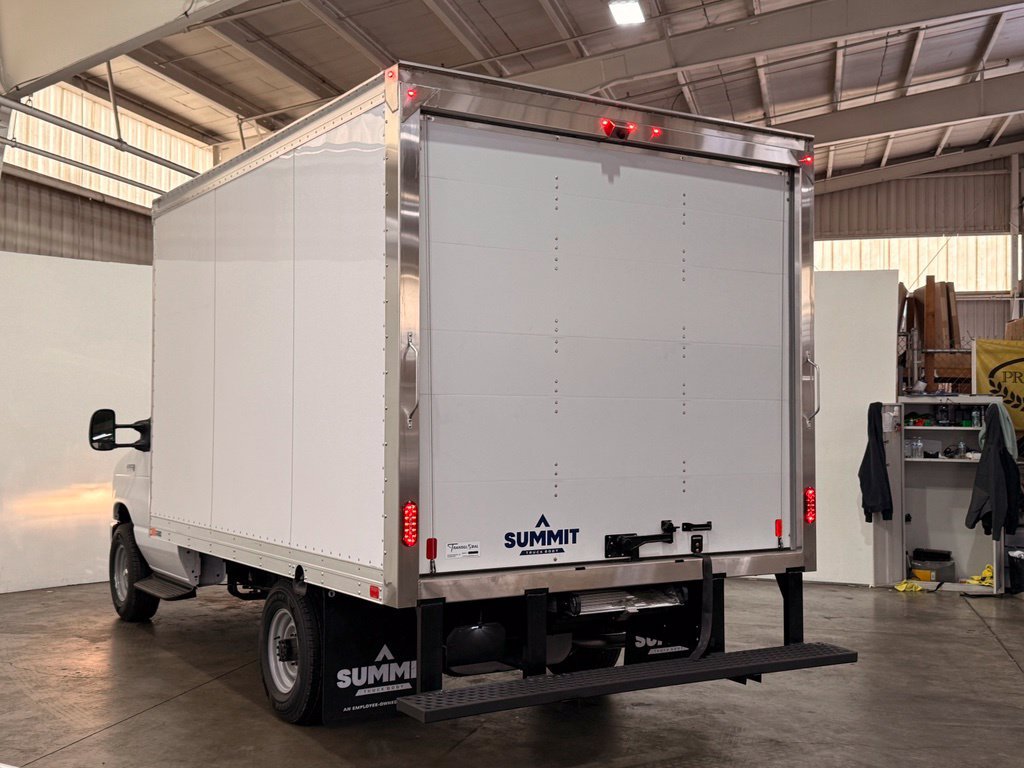 New 2027 Ford E-350 and Econoline 350 Super Duty w/ Power Equipment Group RWD image 12
