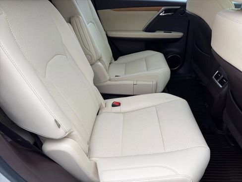 Used 2020 Lexus RX 450hL AWD w/ Premium Package image 19