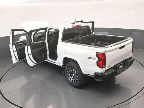Used 2023 Chevrolet Colorado Z71 image 66