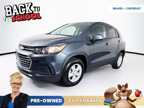 Used 2021 Chevrolet Trax LS w/ Tint and Cruise Package AWD/4WD image 3