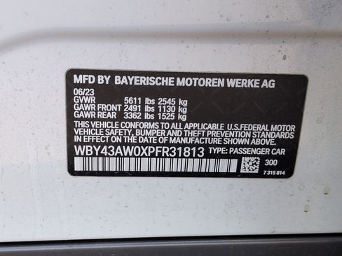 Used 2023 BMW i4 eDrive35 w/ Premium Package image 32