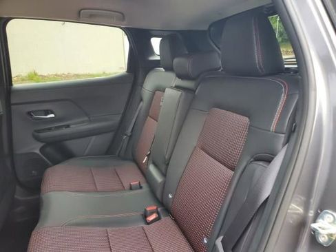 New 2026 Nissan Kicks SR w/ Cold Weather Package image 10