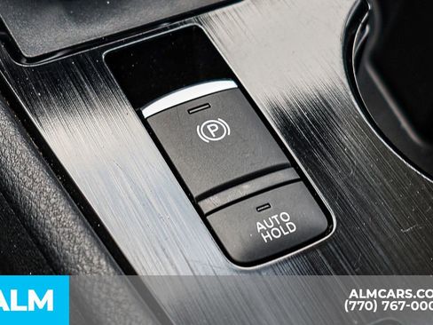 Used 2024 Nissan Rogue SV image 45