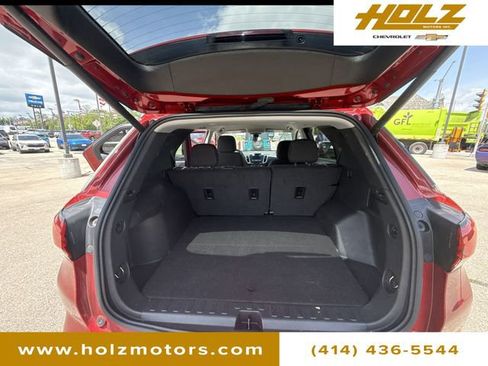 Certified 2023 Chevrolet Equinox LT FWD image 24