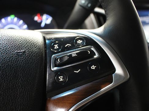 Used 2019 Cadillac Escalade Premium Luxury w/ LPO, Radiant Package AWD/4WD image 13